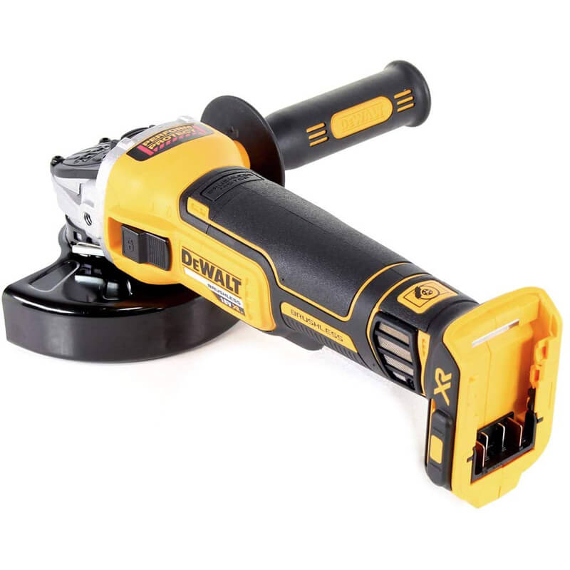 ����� �� ���� ������������ ����������� DeWALT DCK384P2T 
