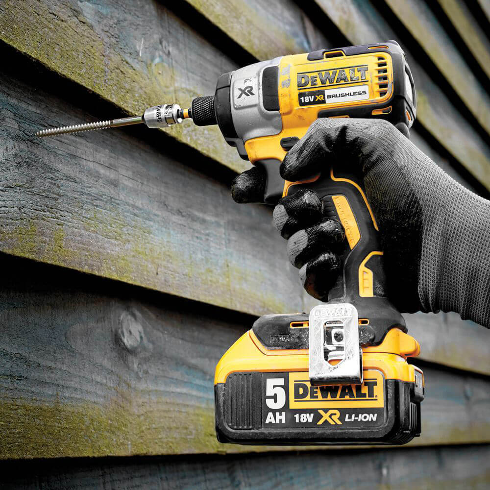 ���������� �������������� ������� ����������� DeWALT DCF887P2 