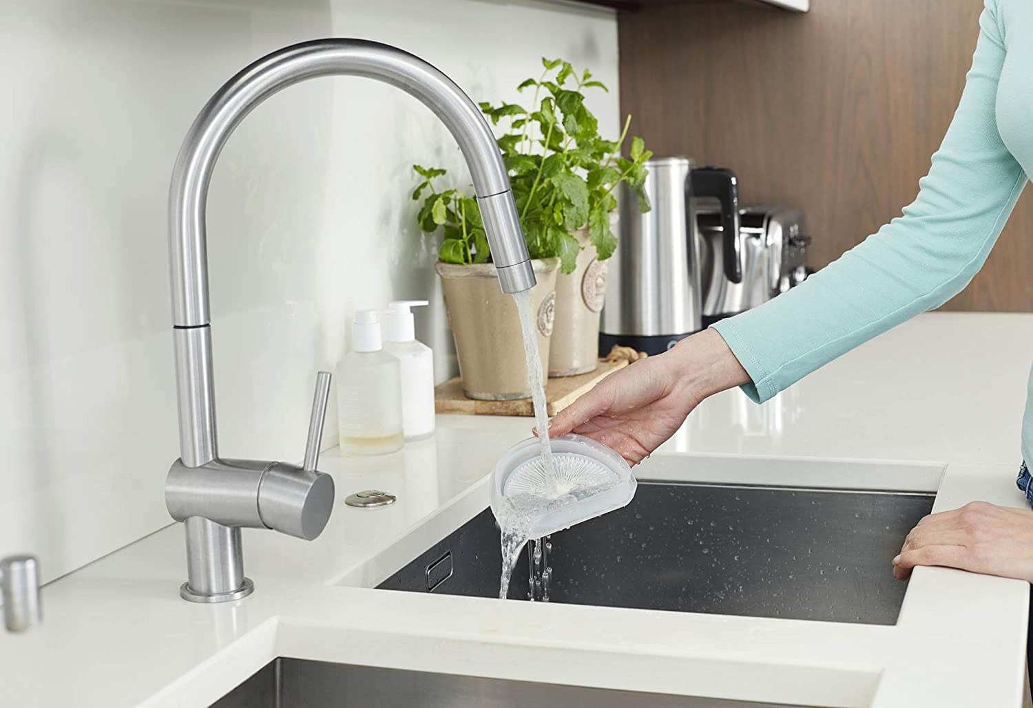 ������� �������������� BLACK+DECKER DVA325JP07 