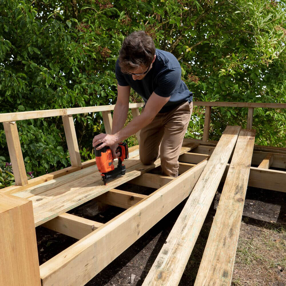 �������� �������������� BLACK+DECKER BCNG01N 