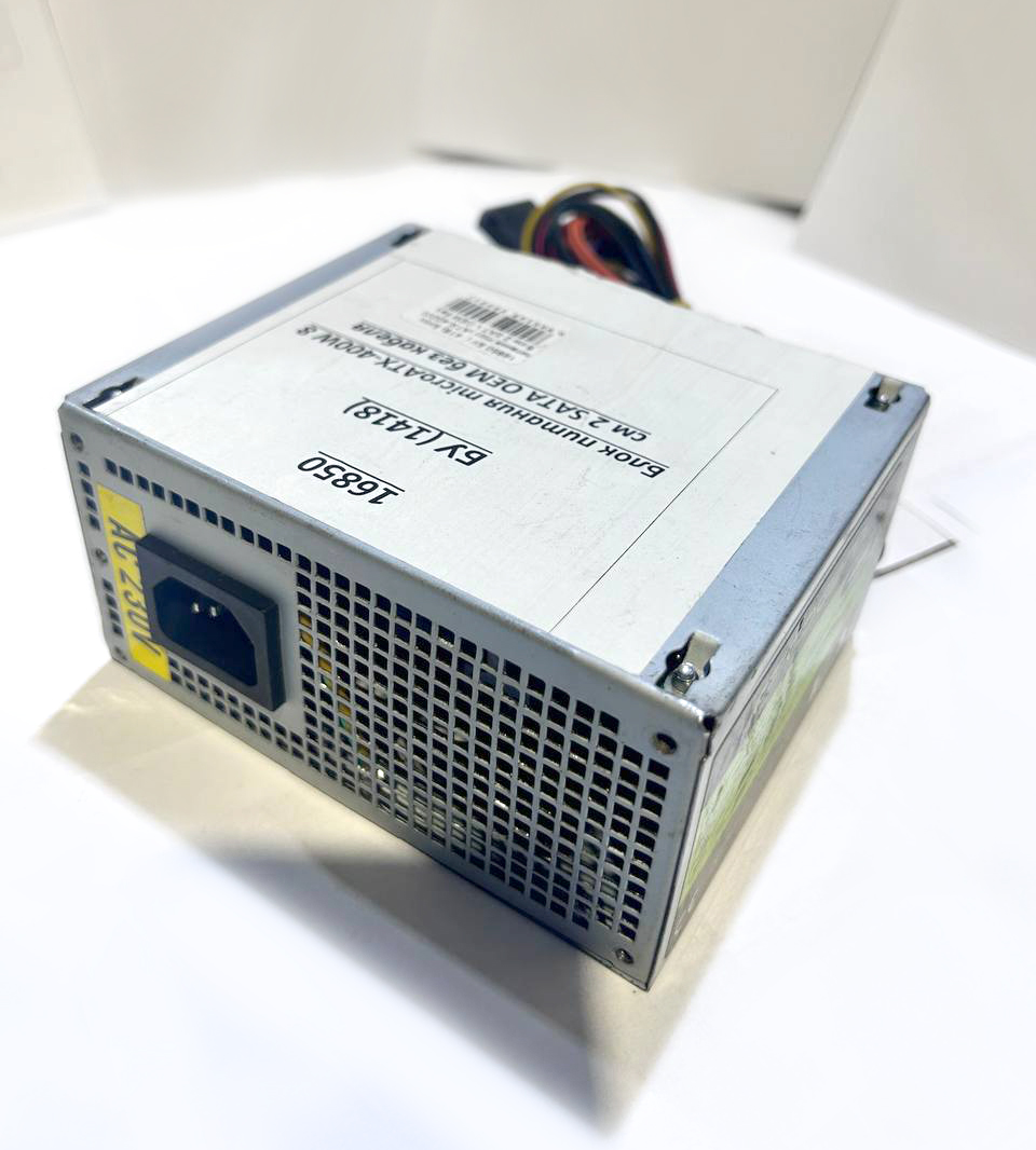 �� ������������ ���� ������� LP-MICRO-ITX-400-8-2SATA 