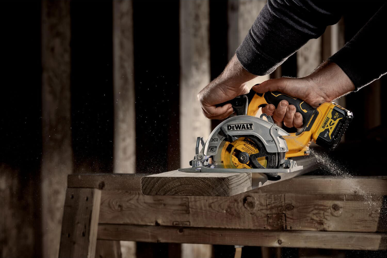 ���� �������� �������������� ����������� DeWALT DCS512N 