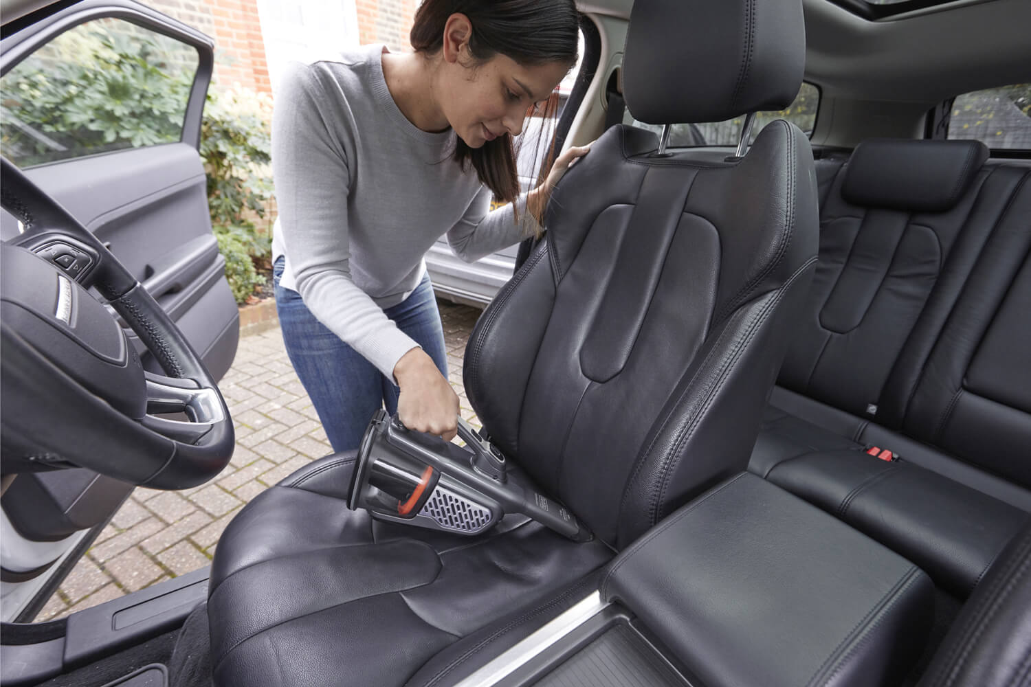 ������� �������������� BLACK+DECKER BHHV520JF 