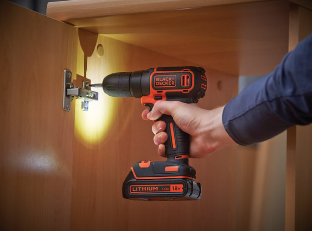 �����-���������� �������������� BLACK+DECKER BDCD18 