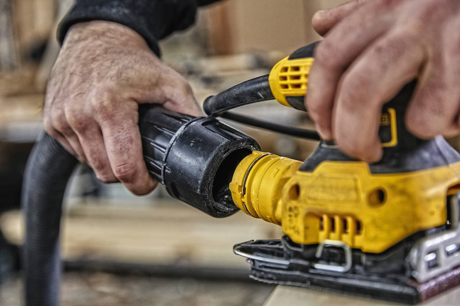 ���������� ������������ ������� DeWALT DWE6411 