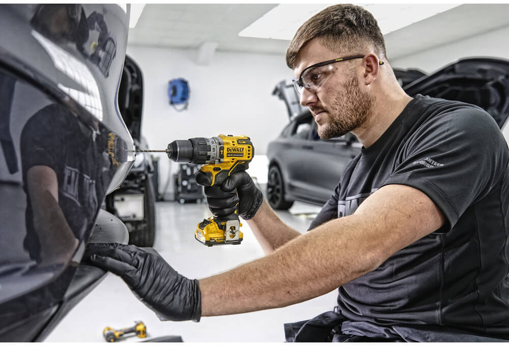 �����- �������������� ����������� ������� DeWALT DCD706D2 