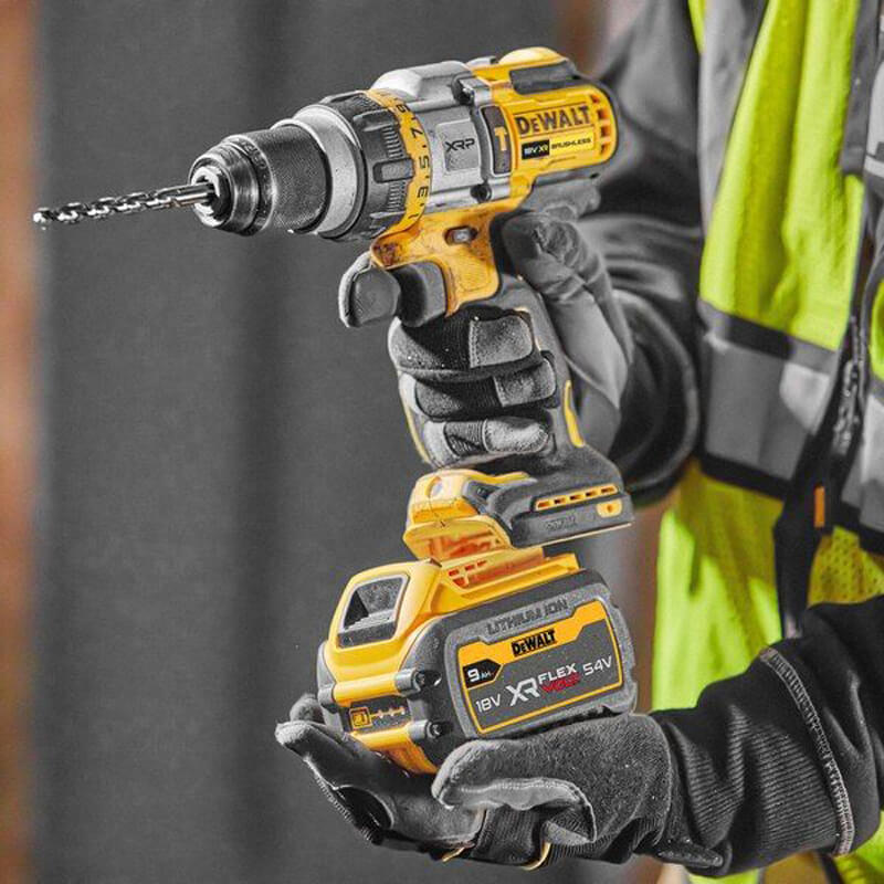 �����-���������� �������������� ����������� ������� DeWALT DCD999X1 