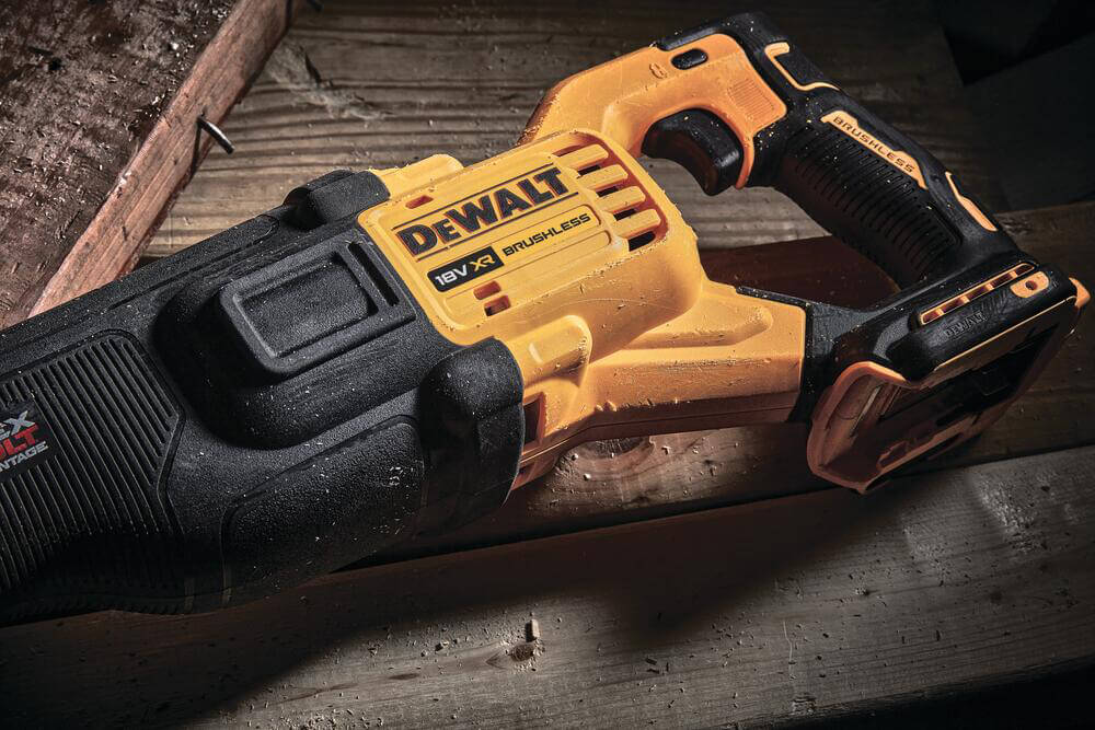 ���� ��������� �������������� DeWALT DCS386T1 