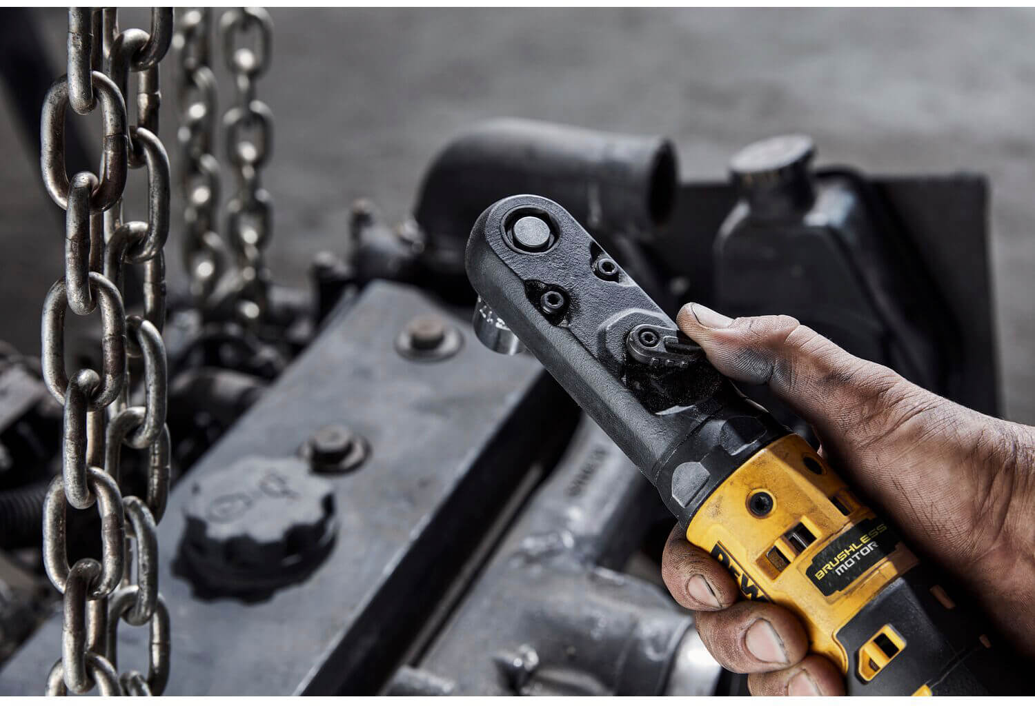 ��������� ������� - �������� �������������� ����������� DeWALT DCF510N 