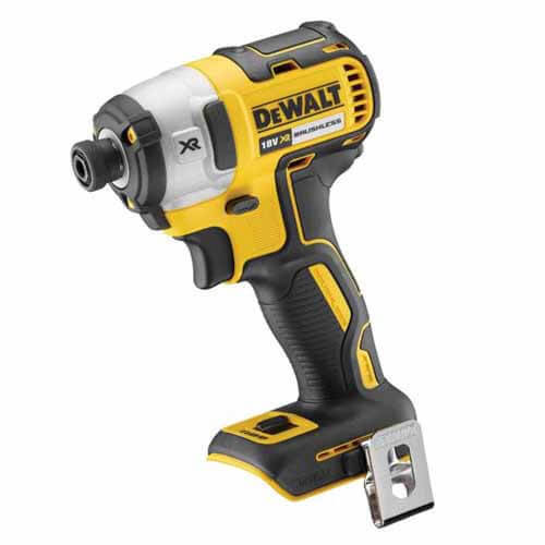 ����� �� ������ ������������ ����������� DeWALT DCK422P3T 