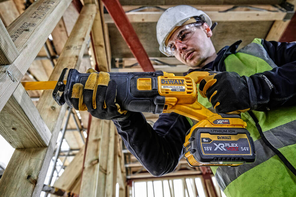 ���� ��������� �������������� DeWALT DCS389NT 