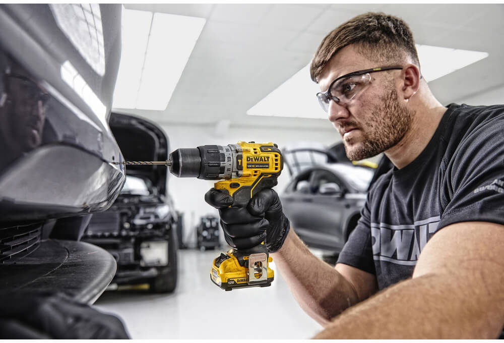 �����- �������������� ����������� ������� DeWALT DCD706D2 