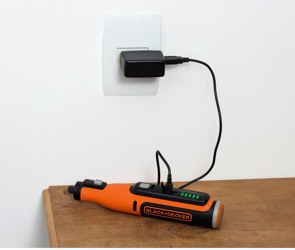 ������������������� ���������� �������������� BLACK+DECKER BCRT8I 