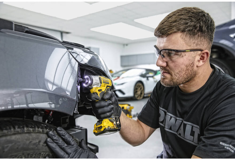 ���������� �������������� ������� ����������� DeWALT DCF801N 