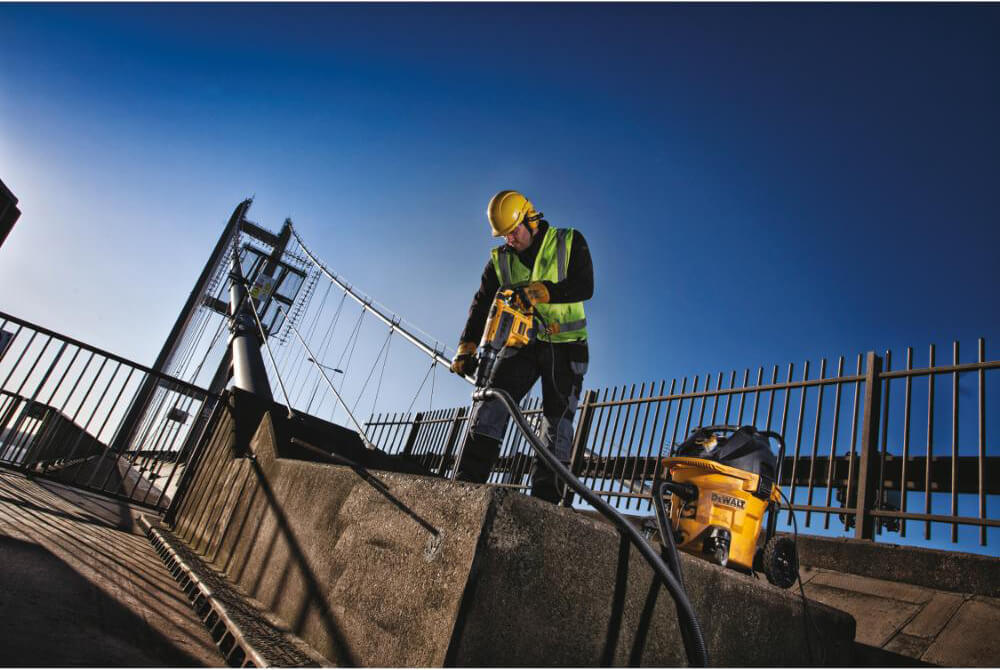 ��� � ����� ������� DeWALT DT60230 