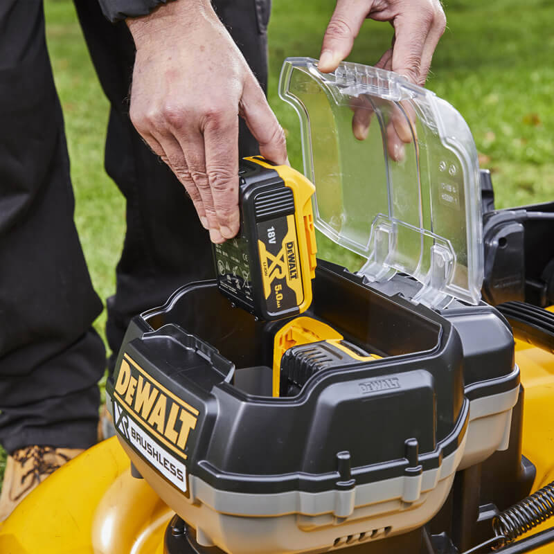������������� �������������� ����������� DeWALT DCMW564P2 