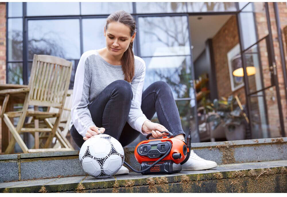 ���������� ������������� �������������� BLACK+DECKER BDCINF18N 