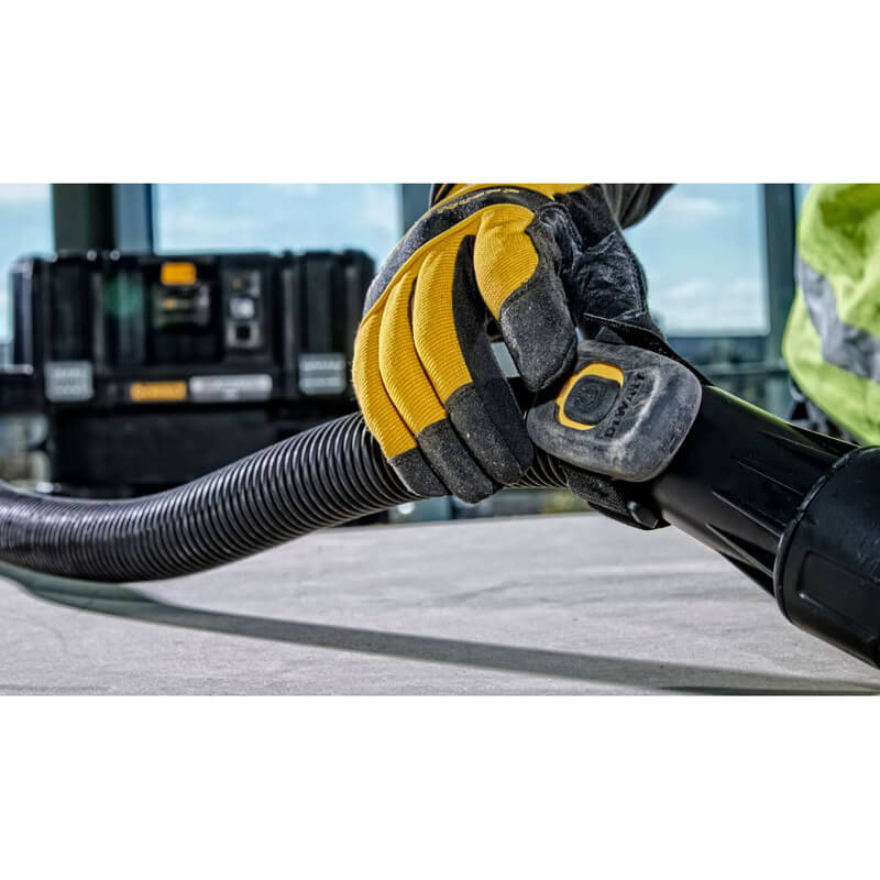 ������� �������������� ����������� DeWALT DCV586MT2 