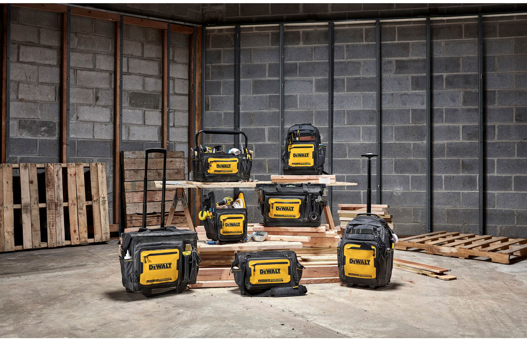 ������ ��� ����������� PRO BACKPACK DeWALT DWST60102-1 