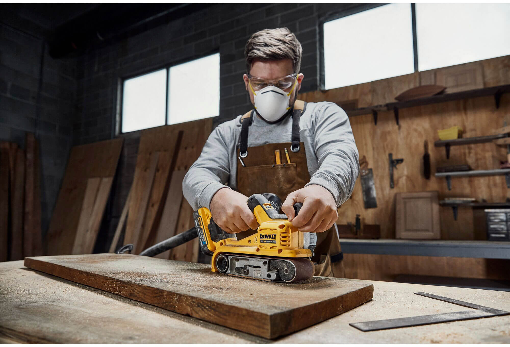 ���������� ��������� �������������� ����������� DeWALT DCW220N 