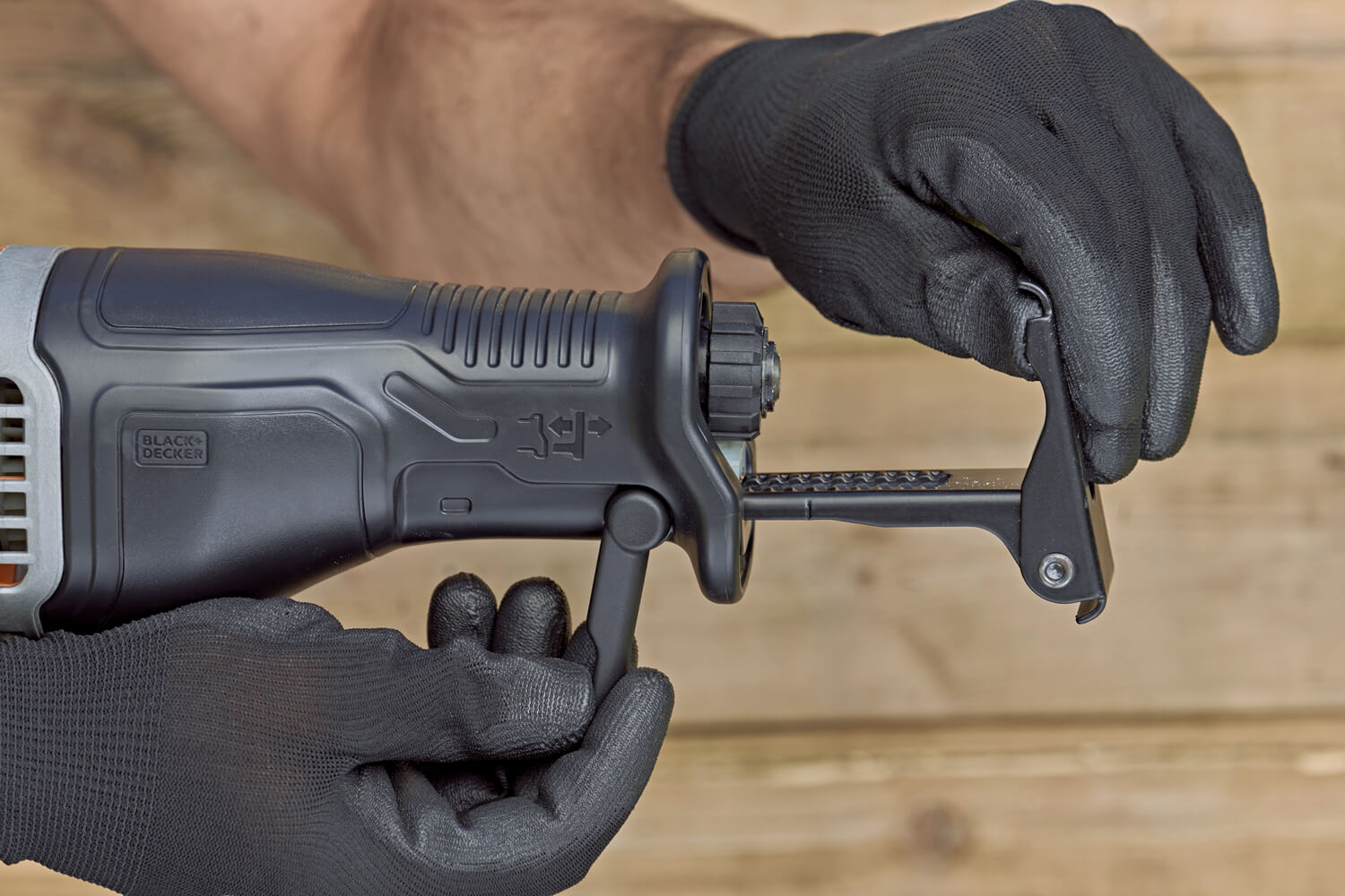 ���� ��������� ������� BLACK+DECKER BES301K 