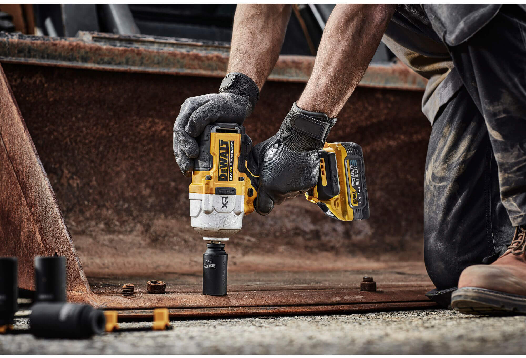 ��������� ������� �������������� ����������� DeWALT DCF961H2T 