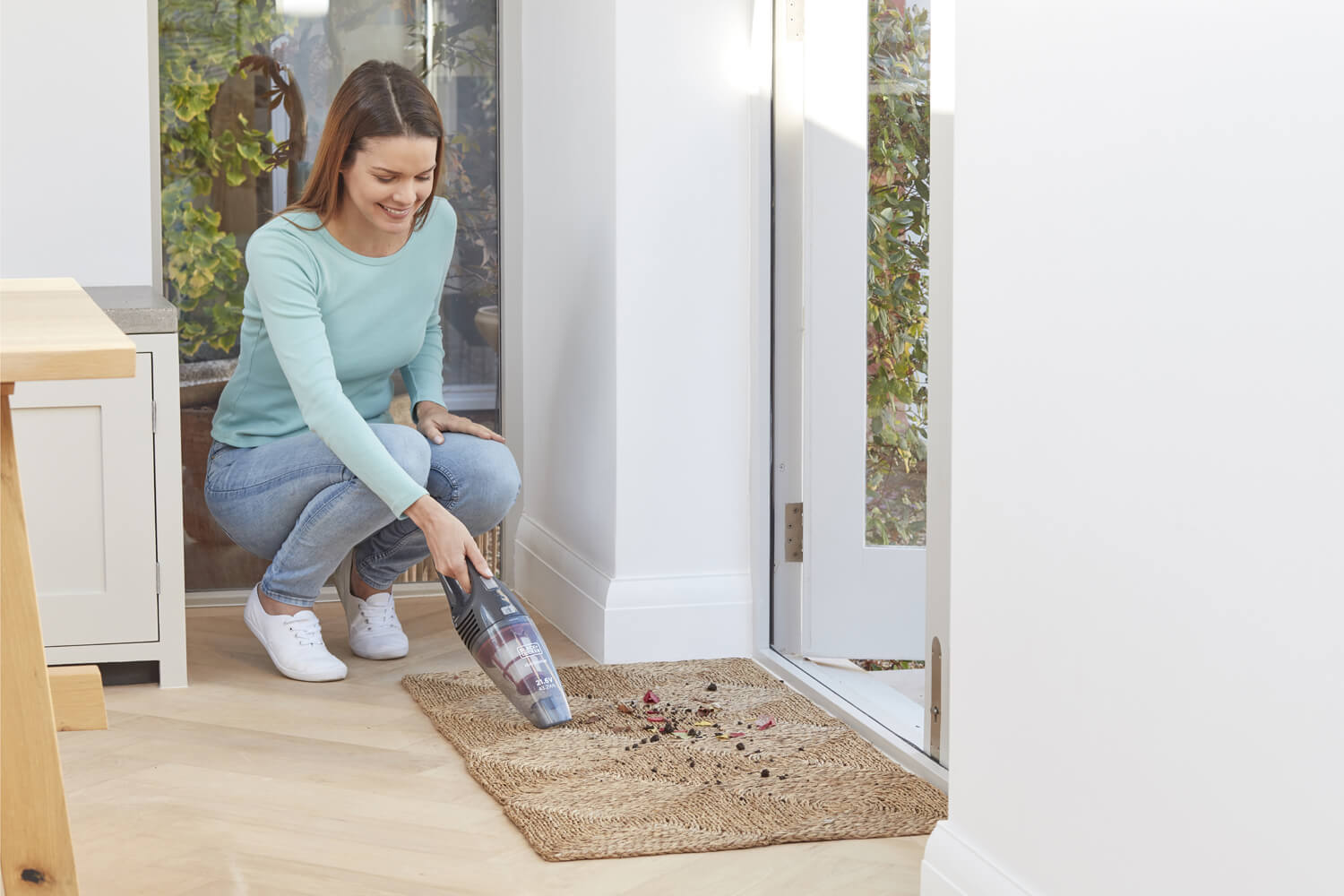 ������� �������������� (������������) BLACK+DECKER SVB620JW 