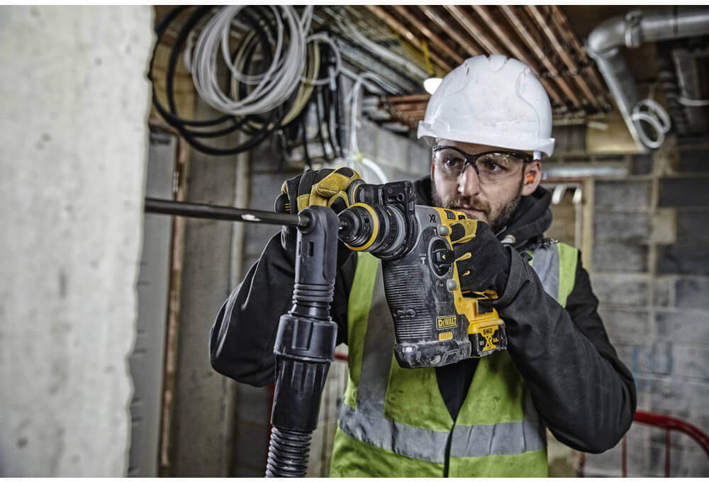 ���������� �������������� ����������� SDS-Plus DeWALT DCH274N 