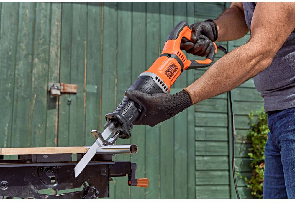 ���� ��������� ������� BLACK+DECKER BES301 