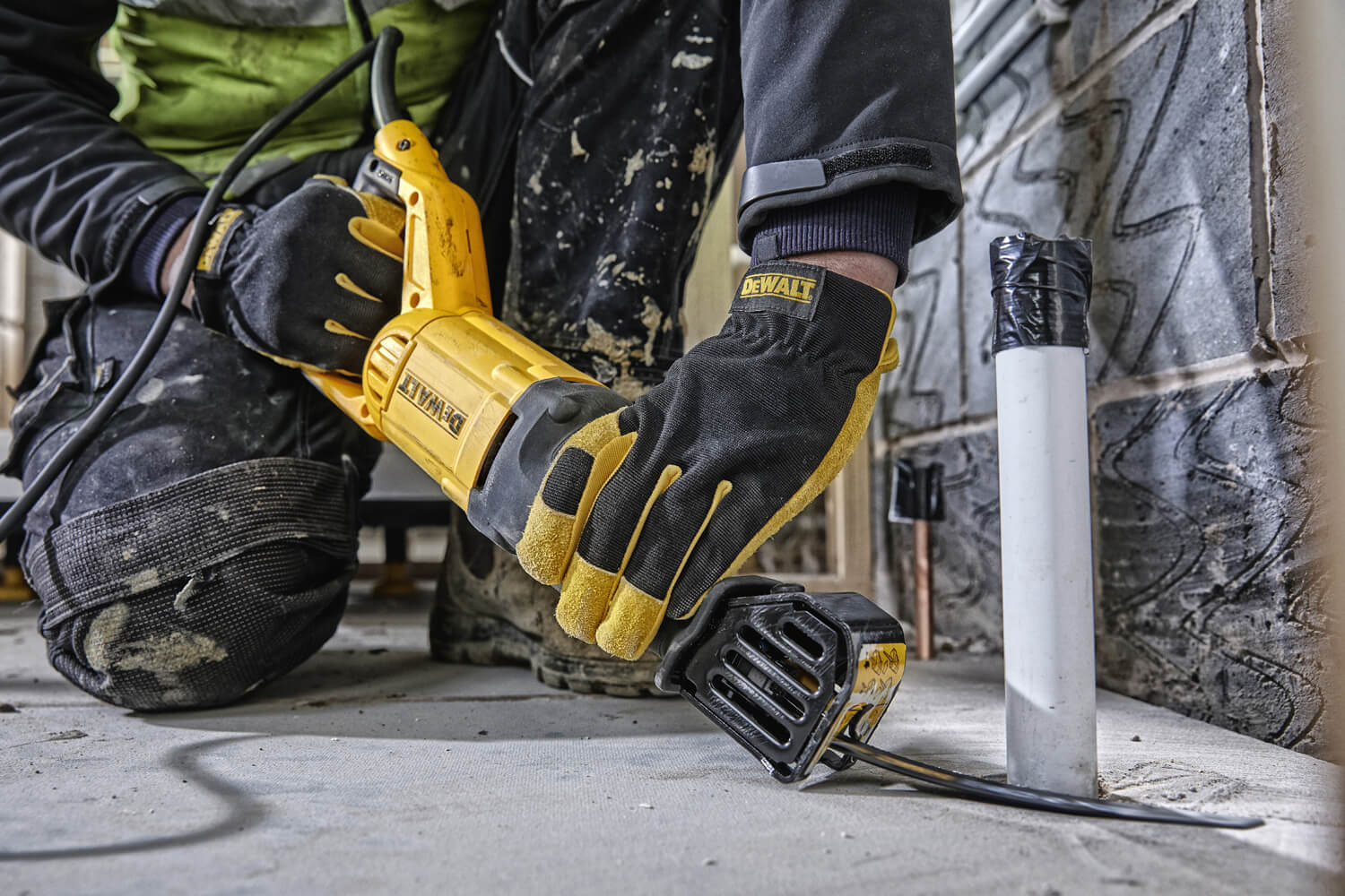 ���� ��������� ������� DeWALT DWE305PK 