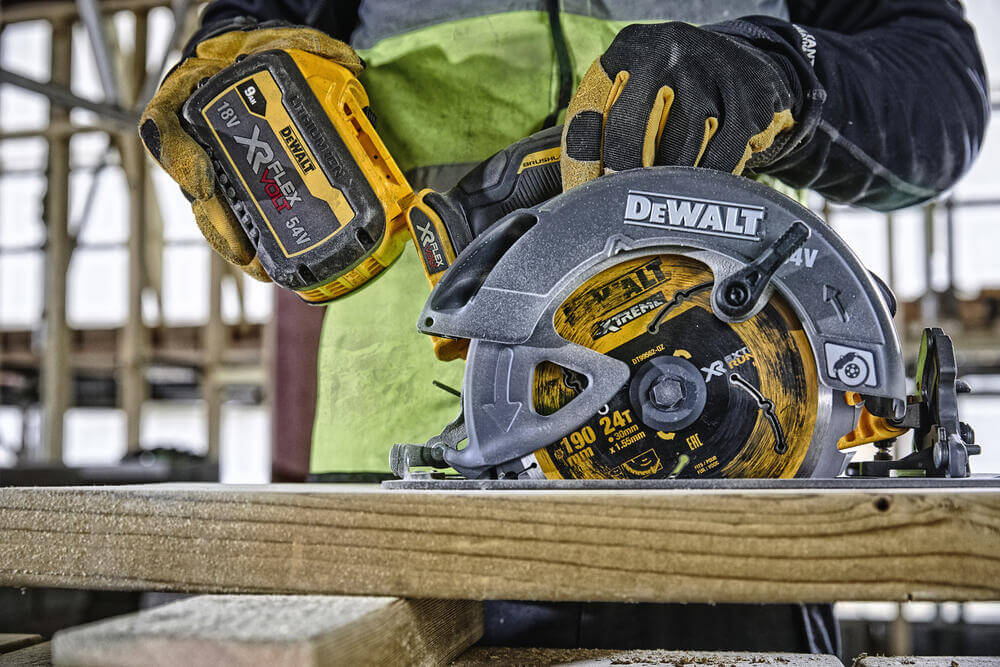 ���� �������� �������������� DeWALT DCS578N 