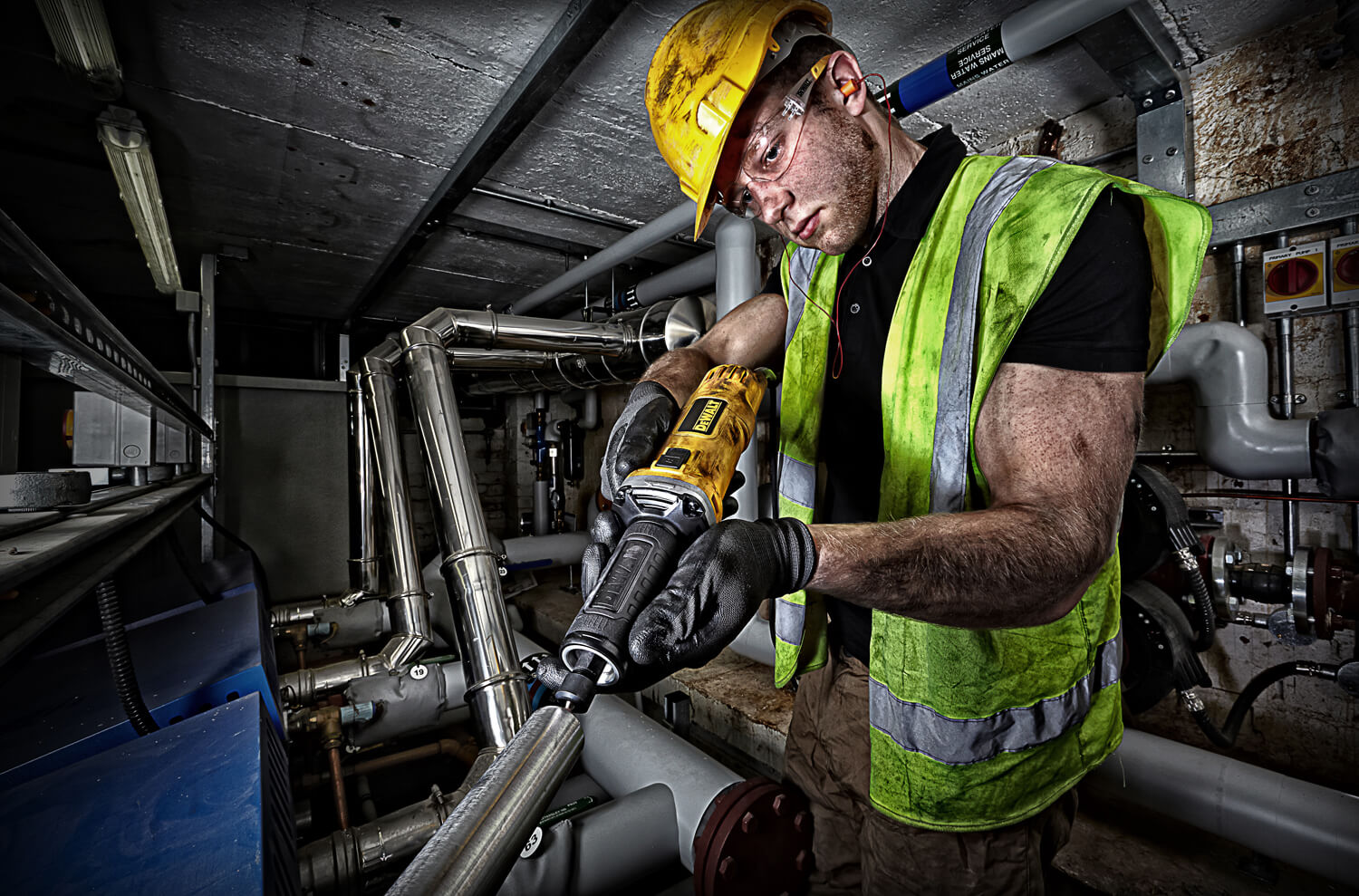 ����������������� ������ ������� DeWALT DWE4884 