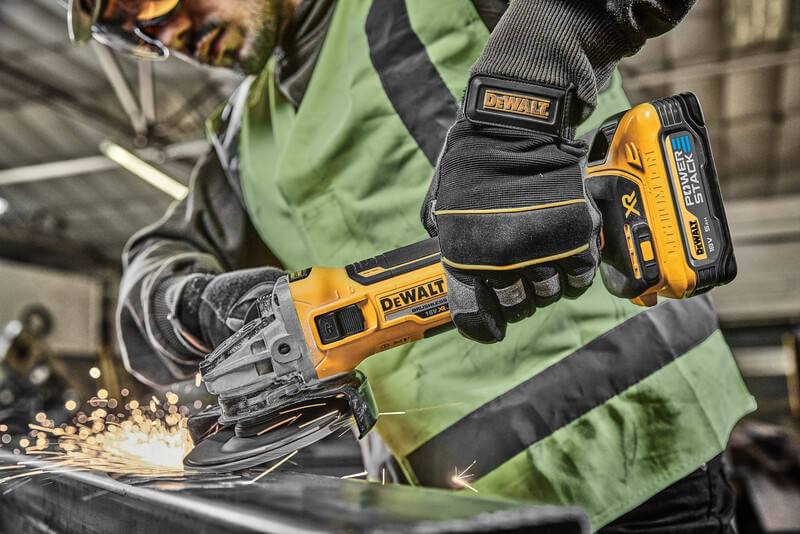 ���������� ������� - �������� �������������� ����������� DeWALT DCG405H2T 