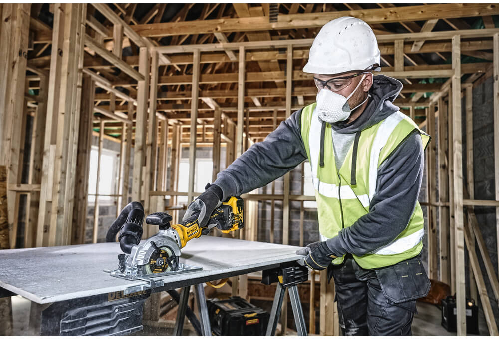 ���� �������� �������������� ����������� DeWALT DCS571N 