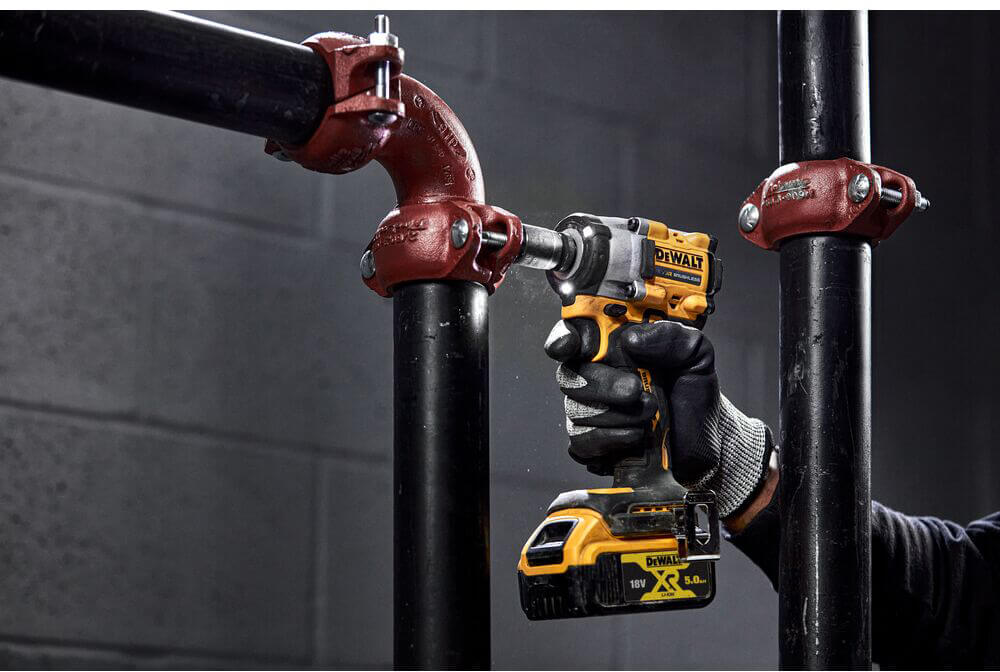 ��������� ������� �������������� ����������� DeWALT DCF923N 