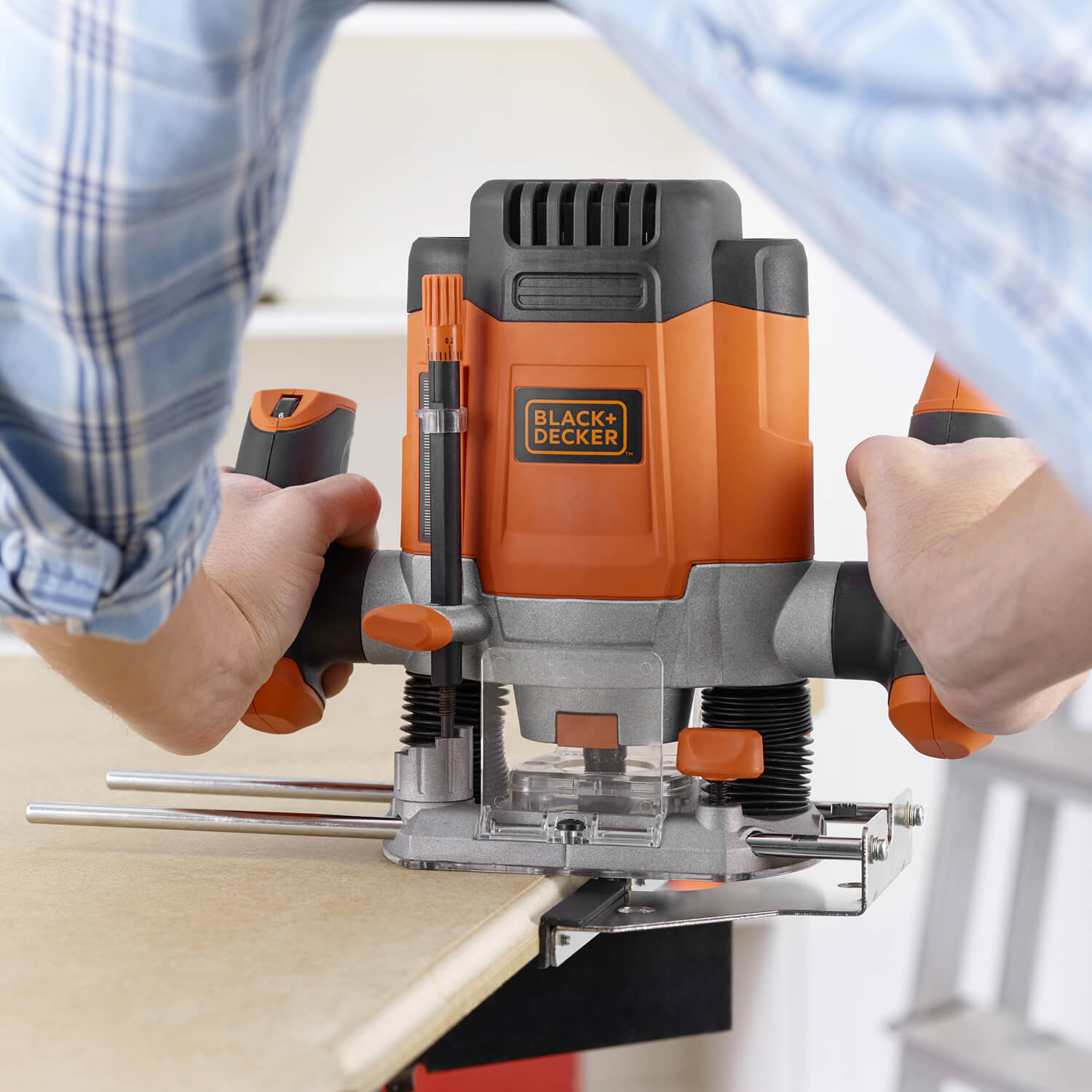 ������ ������� BLACK+DECKER KW1200E 