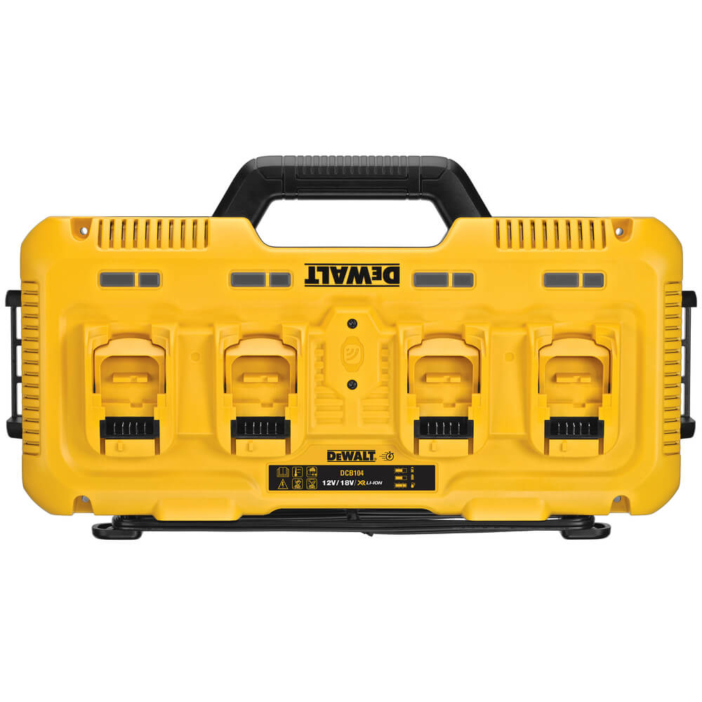 �������� ���������� 4-� �������� DeWALT DCB104 