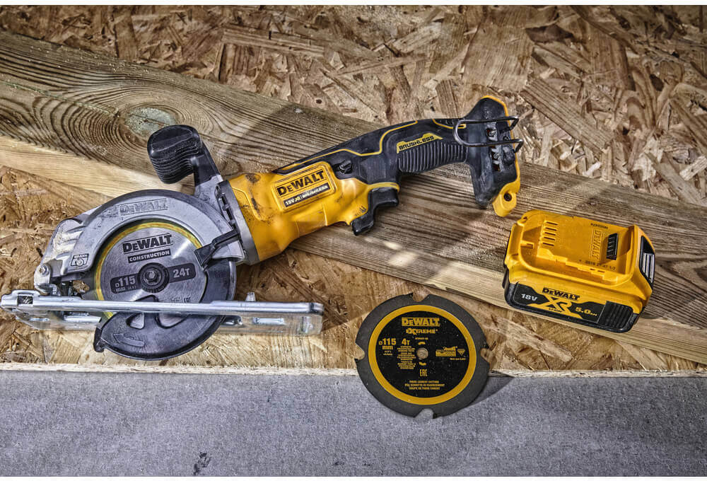 ���� �������� �������������� ����������� DeWALT DCS571P2 
