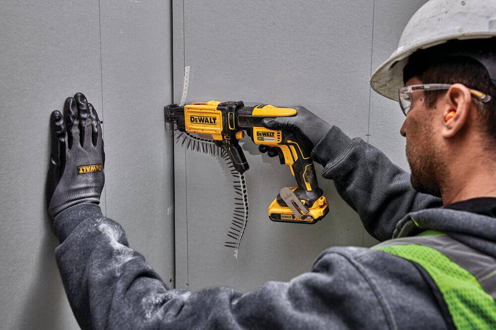 ������� ��������� ��� ������ ������� DeWALT DCF6202 