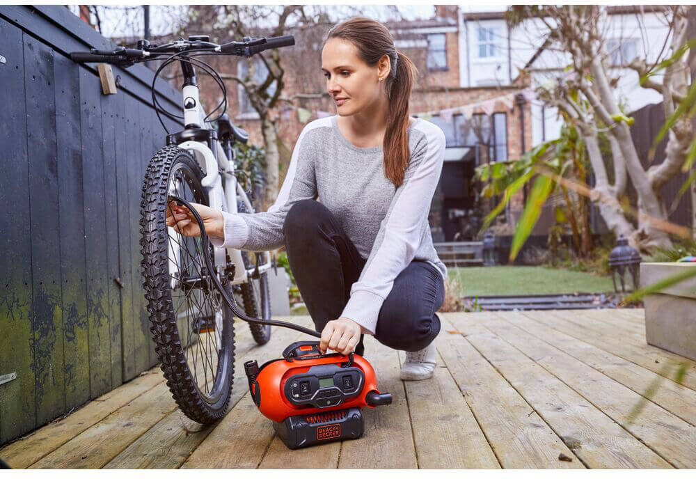 ���������� ������������� �������������� BLACK+DECKER BDCINF18N 