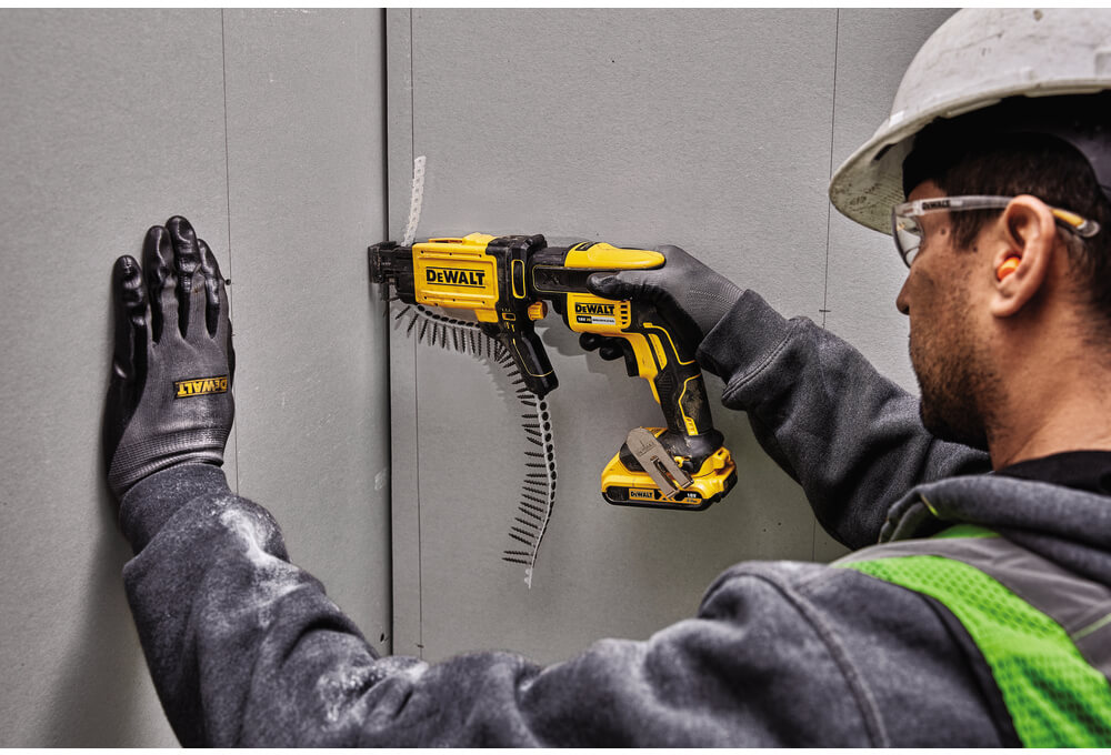 ���������� �������������� ����������� DeWALT DCF620N 