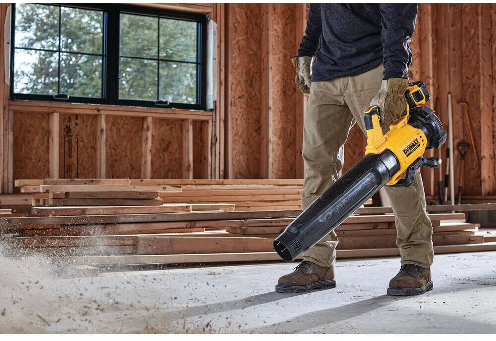 ������������ �������������� ����������� DeWALT DCMBL562N 