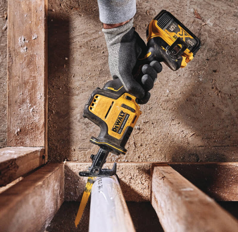 ���� ��������� �������������� ����������� DeWALT DCS369NT 