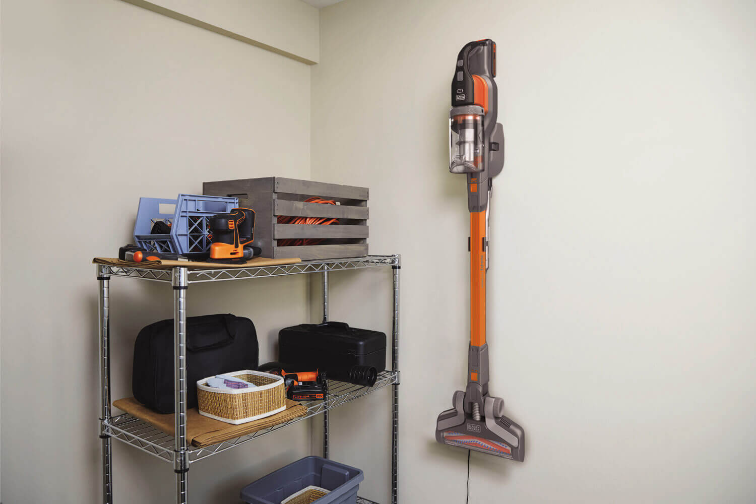 ������� �������������� BLACK+DECKER BHFEV182C 