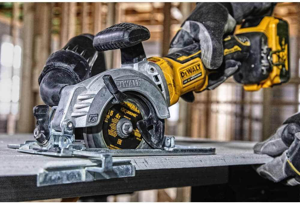 ���� �������� �������������� ����������� ���������� DeWALT DCS571NT 