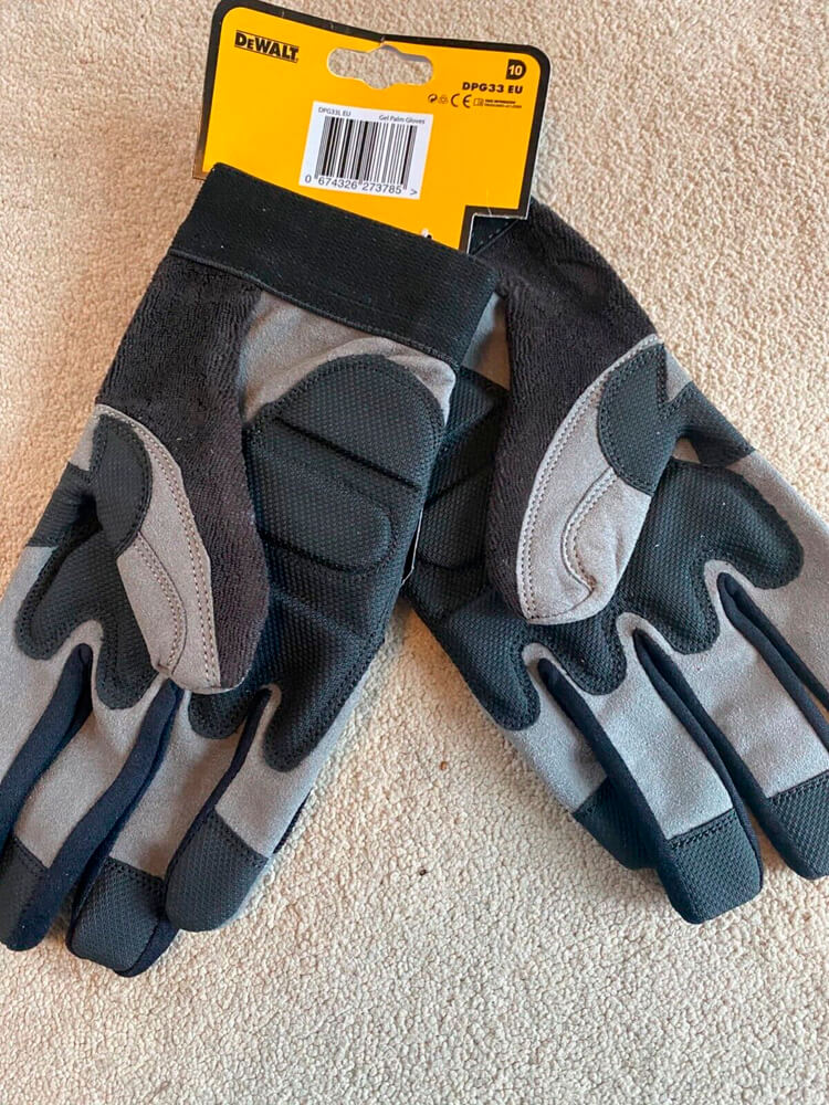 ������� �������������, � ��������� ToughThread DeWALT DPG33L 