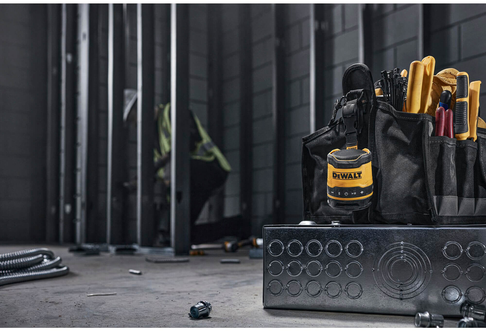 ������� ����������� �������������� DeWALT DCR009 