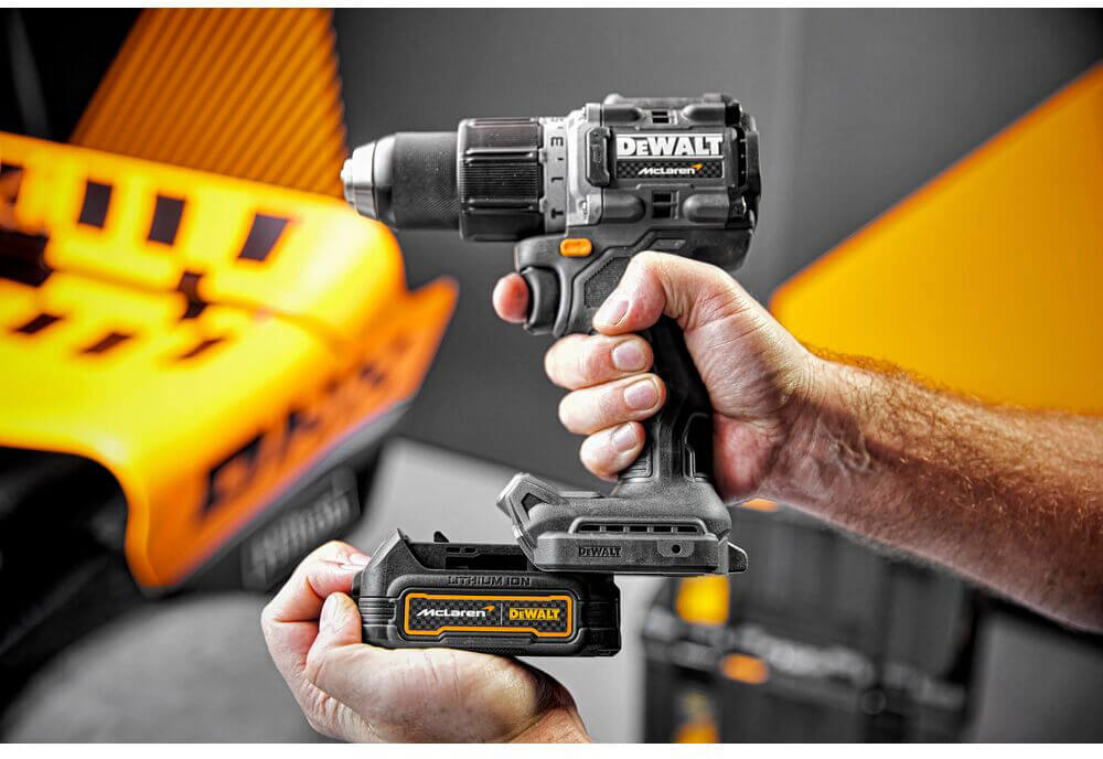 �����-��������� McLaren F1 TEAM LIMITED EDITION DeWALT DCD85ME2GT 