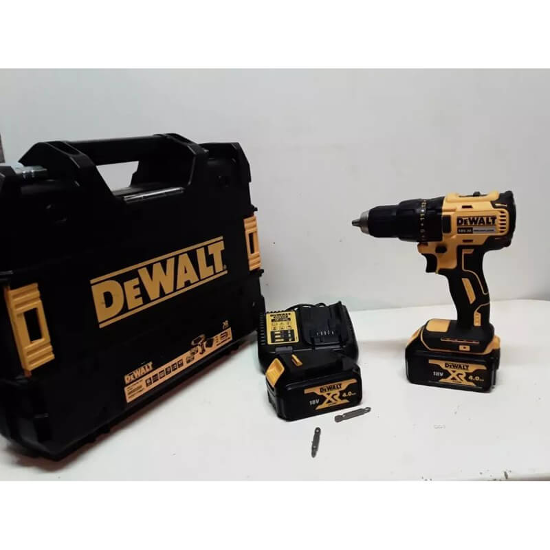 �����-���������� �������������� ����������� DeWALT DCD777M2T 