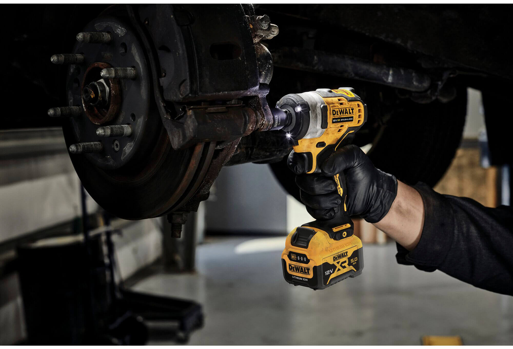 �������� ������� �������������� ����������� DeWALT DCF901P2 